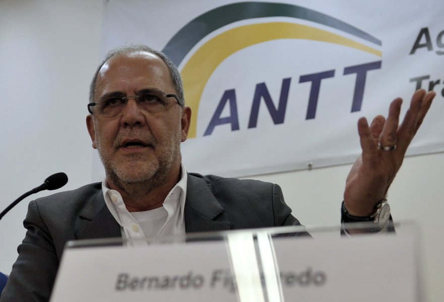 Novo alvo de Veja é o braço direito de Dilma (Foto: RENATO ARAUJOABr ) Novo alvo de Veja é o braço direito de Dilma
