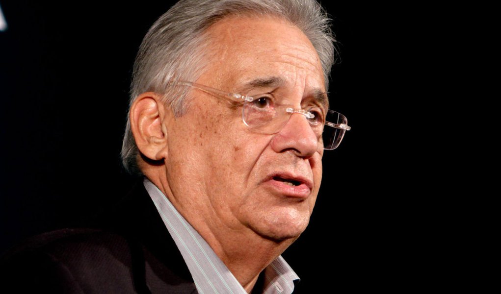 FHC defende CPI do Cachoeira: Brasil "se cansou da corrupção" (Foto: Alberto Cesar Araujo/Folhapress) FHC defende CPI do Cachoeira: Brasil "se cansou da corrupção"