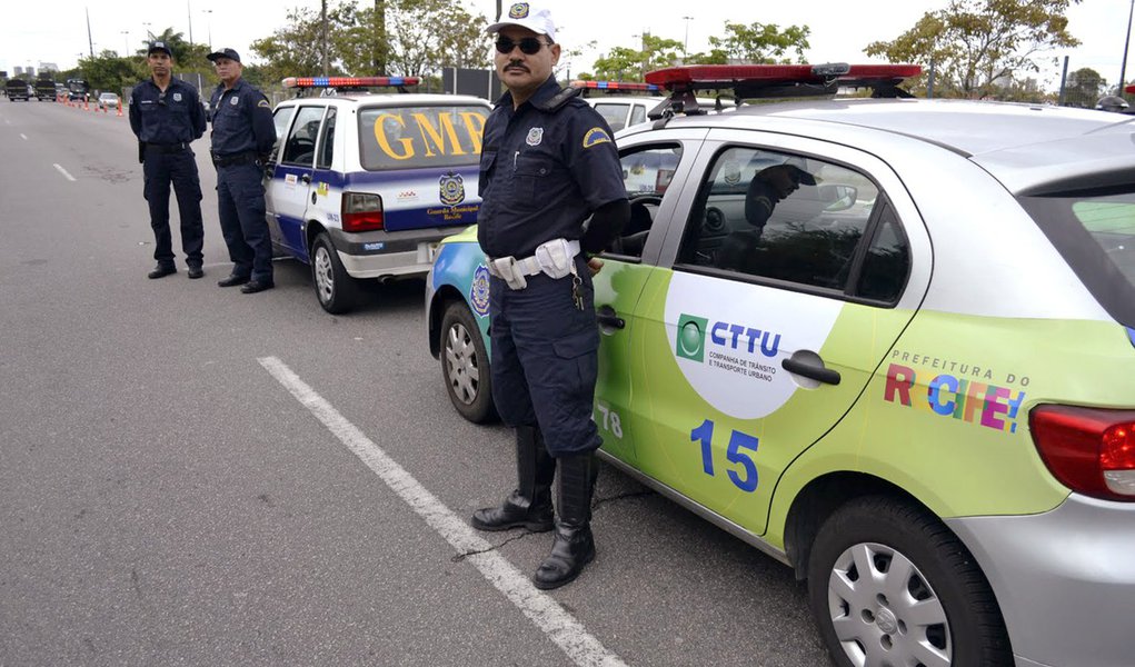 Guarda Municipal do Recife terá direito a porte de arma (Foto: Divulgação) Guarda Municipal do Recife terá direito a porte de arma