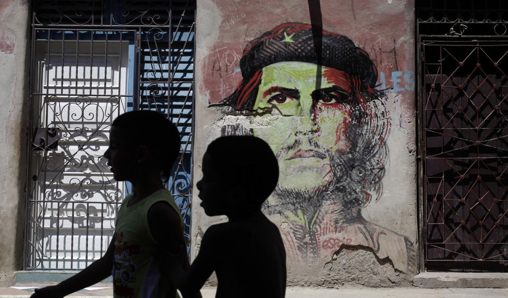 Cuba tem em 2013 menor taxa de mortalidade infantil de sua história (Foto: REUTERS/Enrique de la Osa) Cuba tem em 2013 menor taxa de mortalidade infantil de sua história