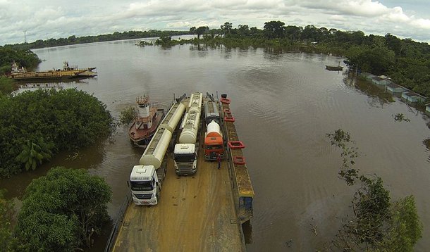 Cheia no Amazonas já custou R$ 185 mi desde 2009 (Foto: Fraissat) Cheia no Amazonas já custou R$ 185 mi desde 2009