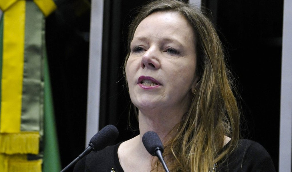 PT volta atrás e abre coligação para a senadora Vanessa Grazziotin (Foto: Geraldo Magela/Senado) PT volta atrás e abre coligação para a senadora Vanessa Grazziotin