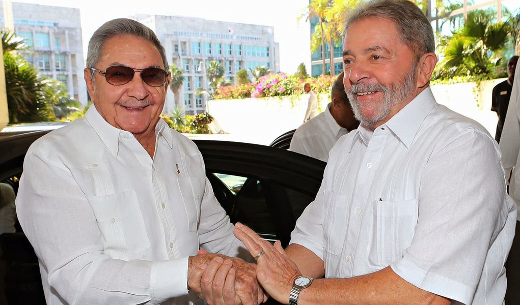 Lula e Raul se unem em hora decisiva para esquerda (Foto: Ricardo Stuckert) Lula e Raul se unem em hora decisiva para esquerda