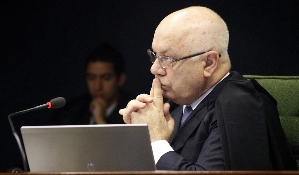 André Singer: STF freou a marcha golpista André Singer: STF freou a marcha golpista
