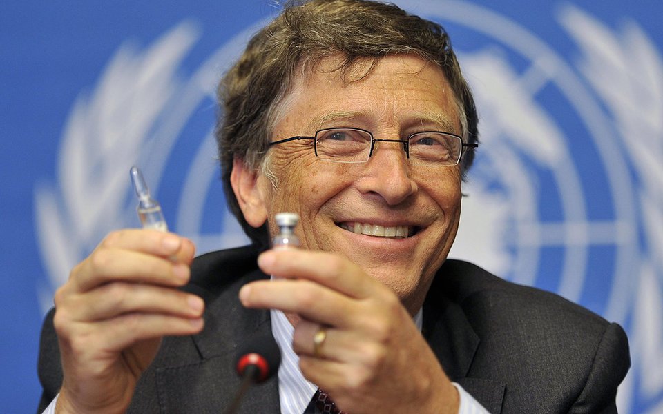 Vacina contra a AIDs. Para Bill Gates, ela estará pronta em 5 a 8 anos (Foto: FABRICE COFFRINI) Vacina contra a AIDs. Para Bill Gates, ela estará pronta em 5 a 8 anos
