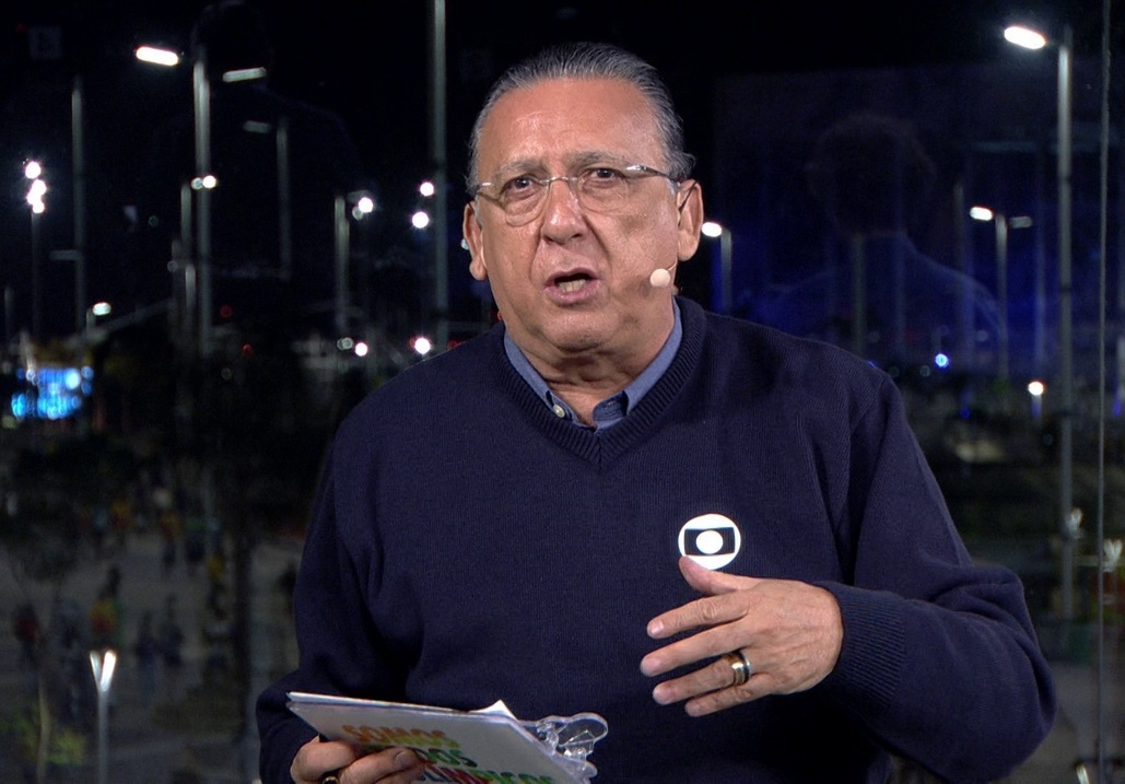 Narrador da BBC pede que Galvão Bueno cale a boca www.brasil247.com - Narrador da BBC pede que Galvão Bueno cale a boca