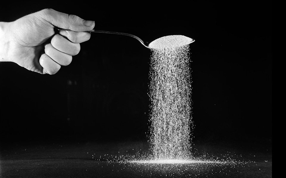Açúcar, sal, gordura. Trio essencial na nossa alimentação Açúcar, sal, gordura. Trio essencial na nossa alimentação