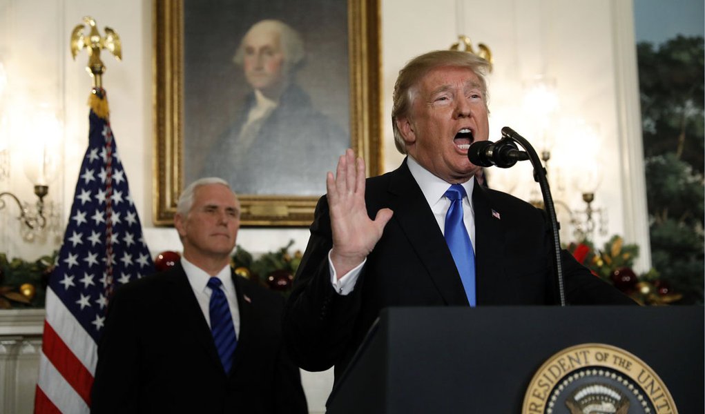 Trump diz que Rússia está ajudando Coreia do Norte a burlar sanções (Foto: REUTERS/Kevin Lamarque) Trump diz que Rússia está ajudando Coreia do Norte a burlar sanções