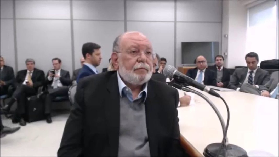 Pinheiro, que foi pressionado a delatar, quer sair da cadeia em 6 meses Pinheiro, que foi pressionado a delatar, quer sair da cadeia em 6 meses