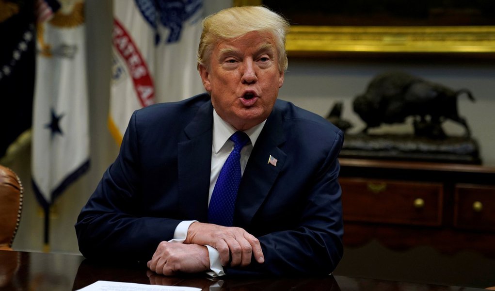 Trump critica imigrantes que vêm de “países de merda” (Foto: REUTERS/Jonathan Ernst) Trump critica imigrantes que vêm de “países de merda”