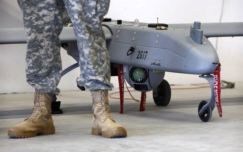 Com aumento da demanda, os EUA querem barrar bêbados de pilotar drones (Foto: Michaela Rehle / Reuters) Com aumento da demanda, os EUA querem barrar bêbados de pilotar drones