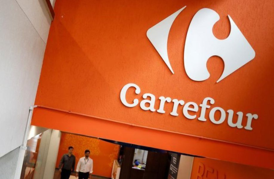 Carrefour amplia investimentos em comércio eletrônico para enfrentar Amazon Carrefour amplia investimentos em comércio eletrônico para enfrentar Amazon