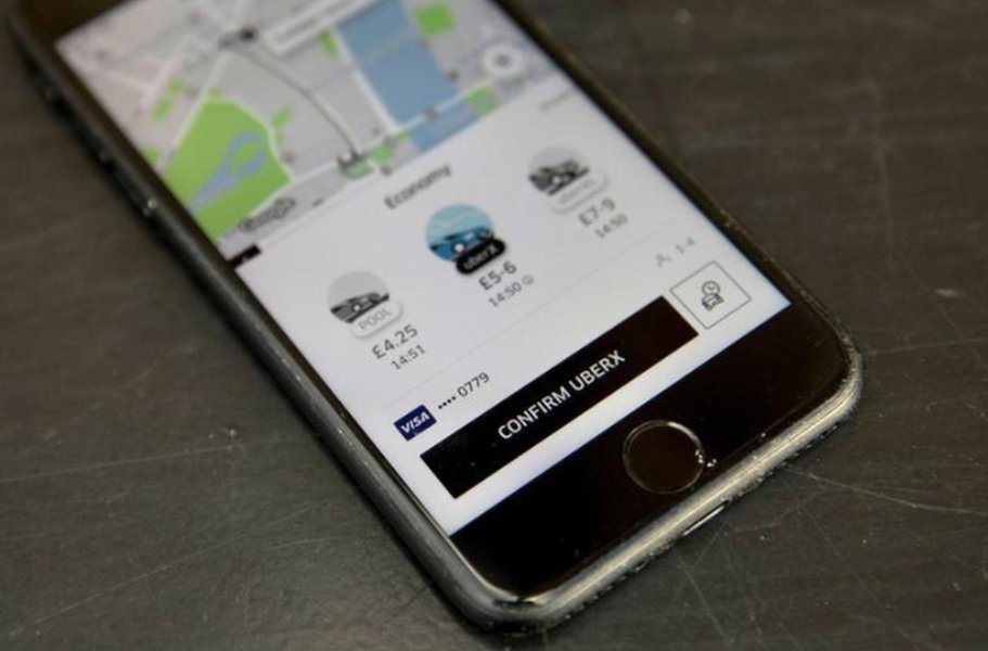 Uber obtém vitória em tribunal trabalhista da França em caso contra motorista Uber obtém vitória em tribunal trabalhista da França em caso contra motorista