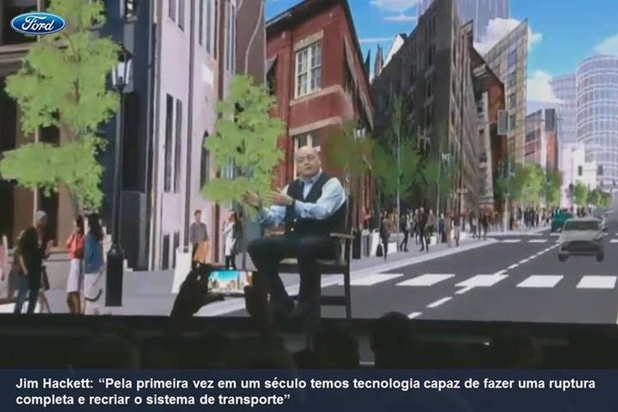 PRESIDENTE DA FORD ABRE A CES 2018 E ANUNCIA PARCERIA COM A QUALCOMM PRESIDENTE DA FORD ABRE A CES 2018 E ANUNCIA PARCERIA COM A QUALCOMM
