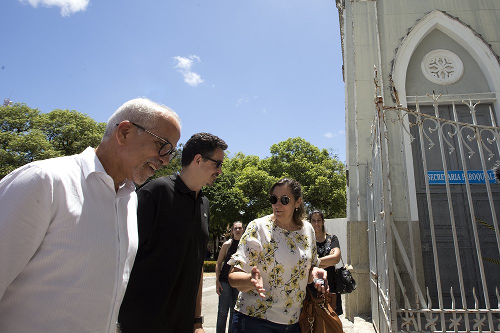 Edvaldo recebe visita do ministro da Cultura e discute parceria para o Forró Caju Edvaldo recebe visita do ministro da Cultura e discute parceria para o Forró Caju