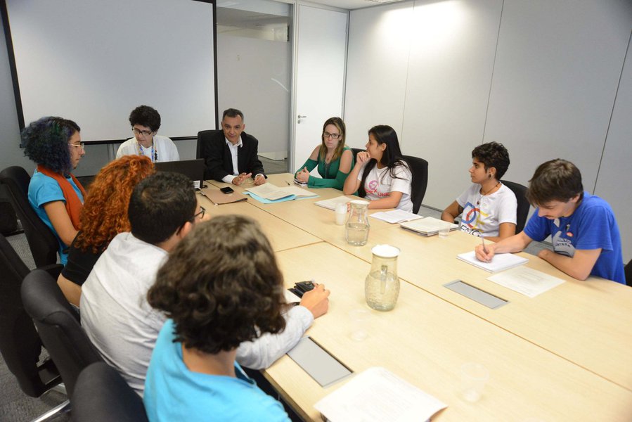 Medida beneficia universitários de baixa renda (Foto: Marco Evangelista) Medida beneficia universitários de baixa renda