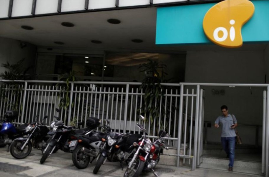 Oi está focada no plano de recuperação e na receita; não vê venda iminente Oi está focada no plano de recuperação e na receita; não vê venda iminente