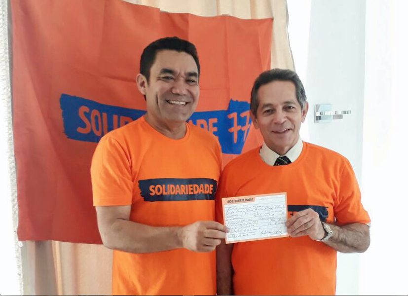 Heitor Férrer deixa o PSB e filia-se ao Solidariedade Heitor Férrer deixa o PSB e filia-se ao Solidariedade