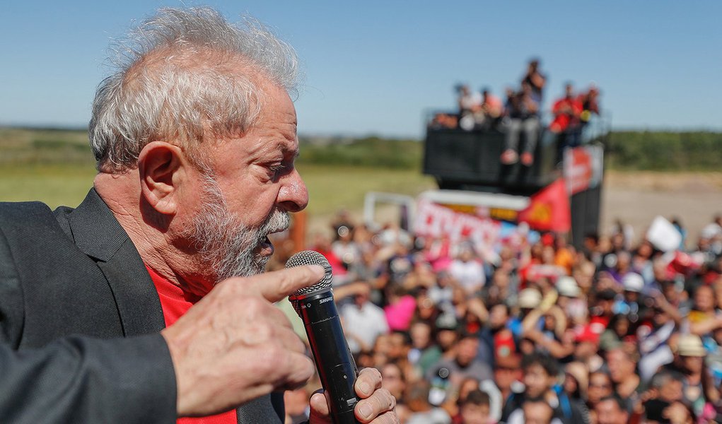 Na Unipampa, Lula defende interiorização do ensino (Foto: Ricardo Stuckert) Na Unipampa, Lula defende interiorização do ensino