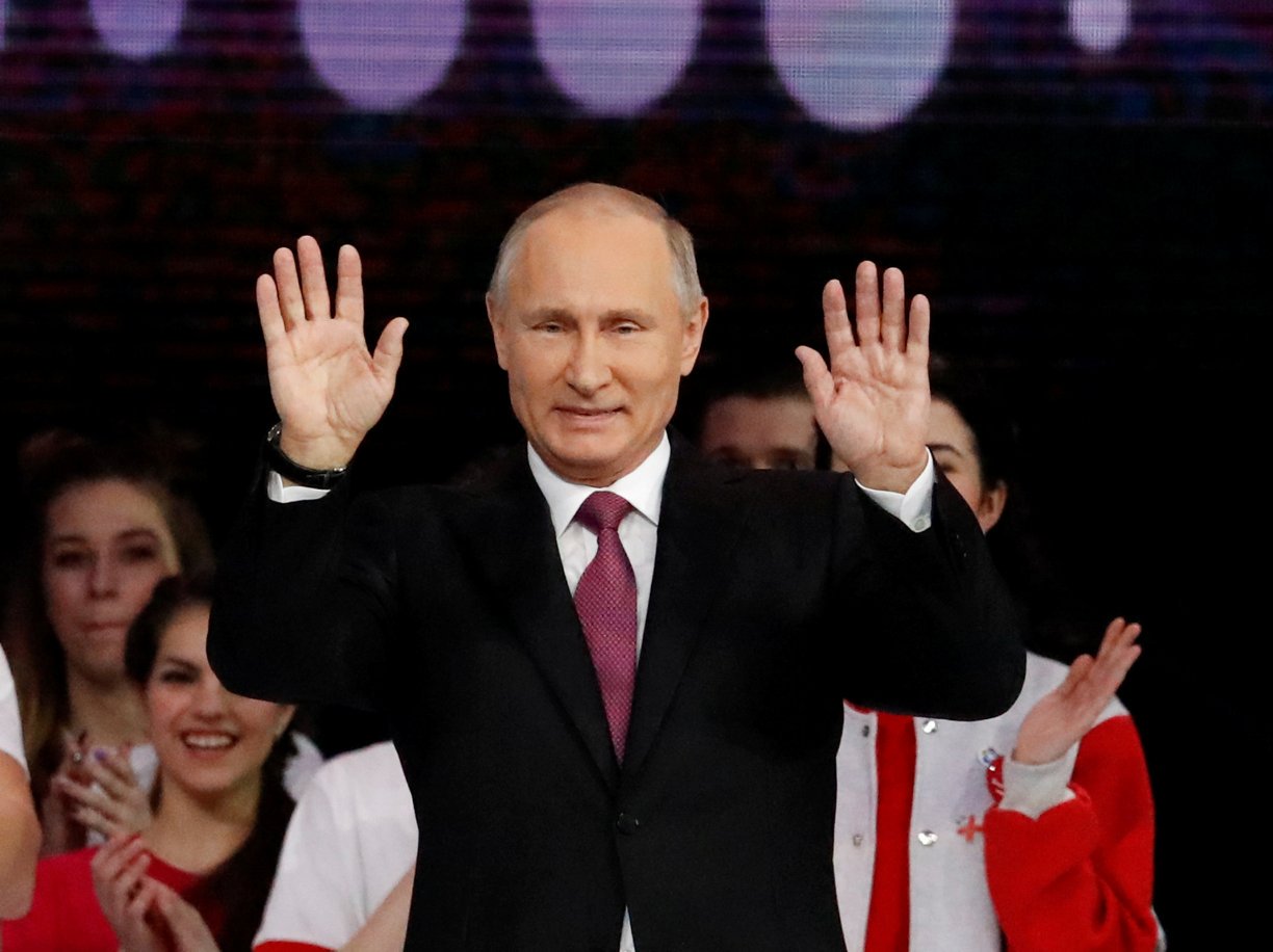 Putin vota nas eleições presidenciais Putin vota nas eleições presidenciais