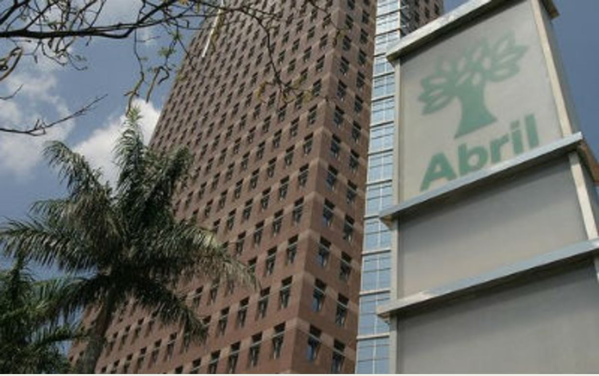 Editora Abril, que publica Veja, demite 500 e prepara mudança Editora Abril, que publica Veja, demite 500 e prepara mudança