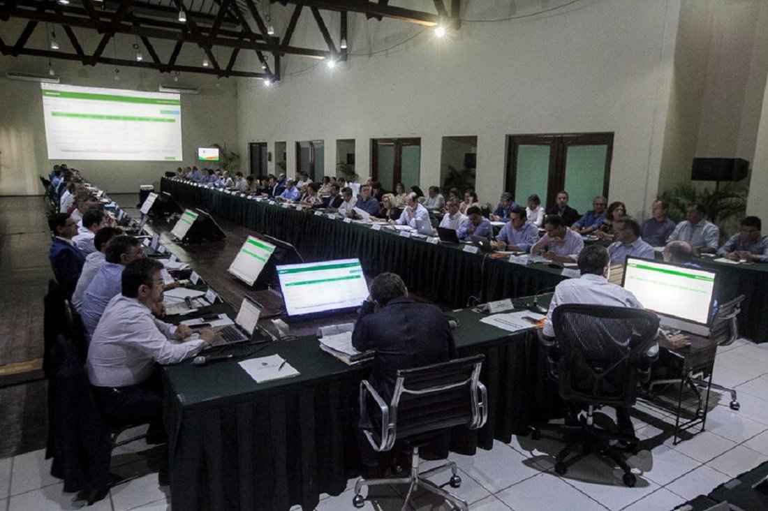 Camilo reúne secretariado para planejar ações do segundo semestre Camilo reúne secretariado para planejar ações do segundo semestre