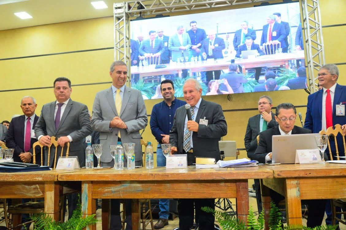 Marconi e Eliton sempre prestigiaram a Assembleia de Deus, diz pastor Oides Marconi e Eliton sempre prestigiaram a Assembleia de Deus, diz pastor Oides