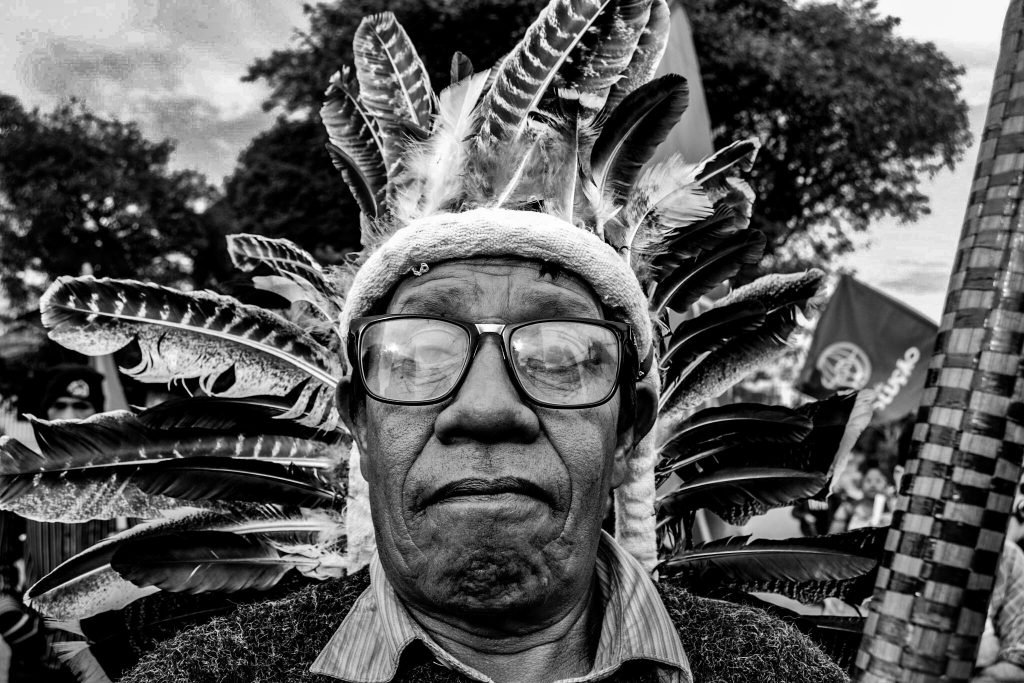 Série do fotógrafo Eduardo Matysiak revela humanidade em vigília Série do fotógrafo Eduardo Matysiak revela humanidade em vigília