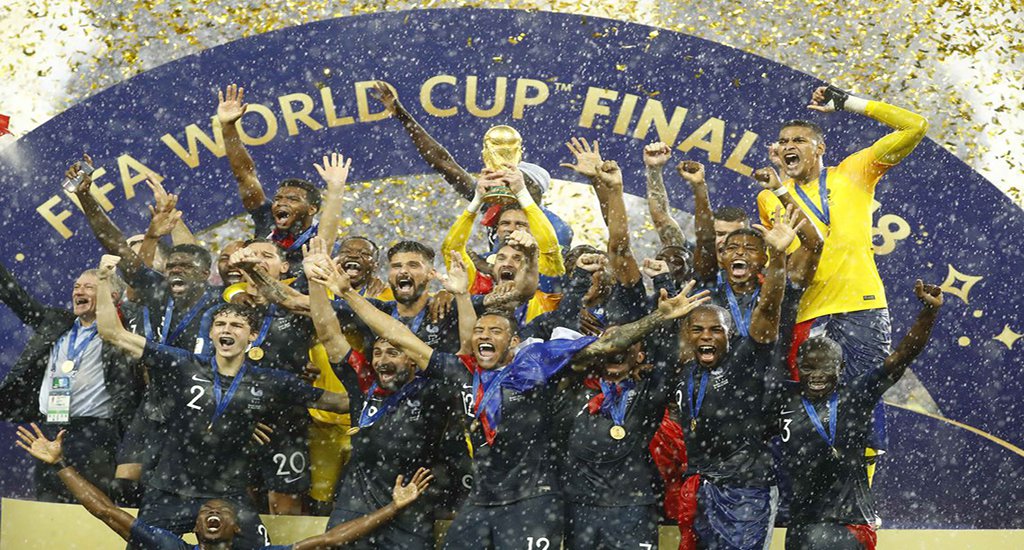 França conquista segunda Copa e se iguala a Uruguai e Argentina (Foto: Kai Pfaffenbach/Reuters) França conquista segunda Copa e se iguala a Uruguai e Argentina