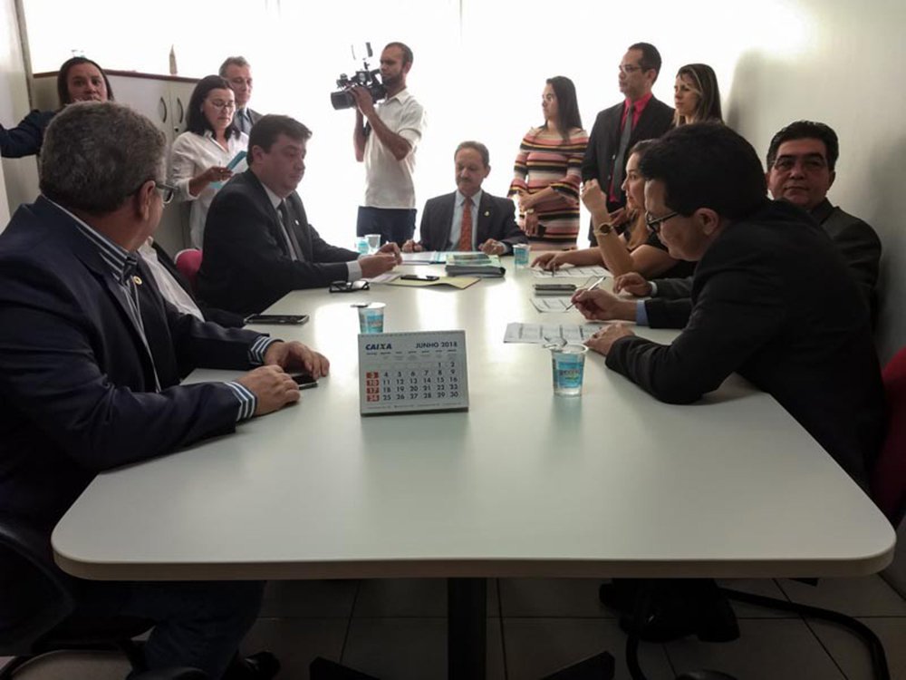 Governo apresenta na ALE relatório do 1º quadrimestre Governo apresenta na ALE relatório do 1º quadrimestre