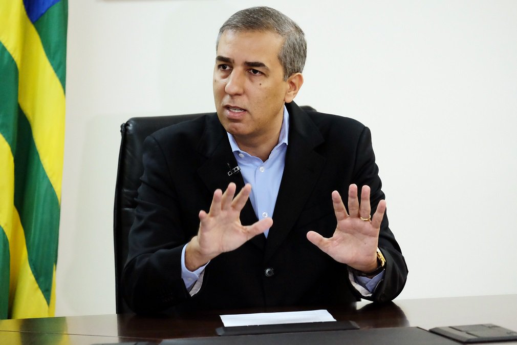 Prefeitos repudiam traição de Tejota e reforçam apoio a Eliton Prefeitos repudiam traição de Tejota e reforçam apoio a Eliton