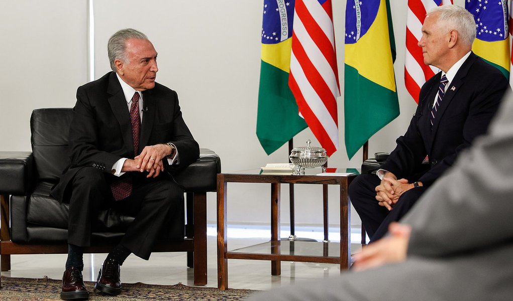 EUA reduz Brasil a fazenda exportadora de alimentos (Foto: Alan Santos/PR) EUA reduz Brasil a fazenda exportadora de alimentos