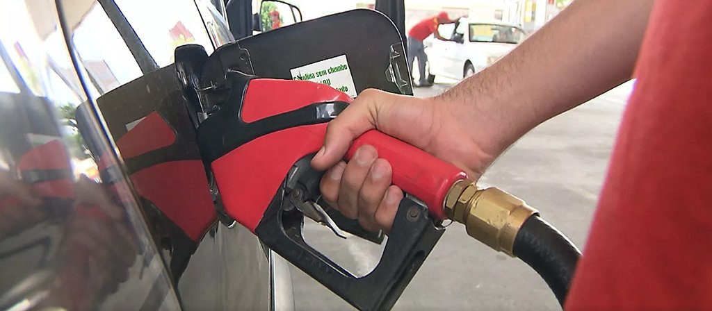 Petrobras reajusta gasolina em 0,9% nas refinarias (Foto: Reprodução) Petrobras reajusta gasolina em 0,9% nas refinarias