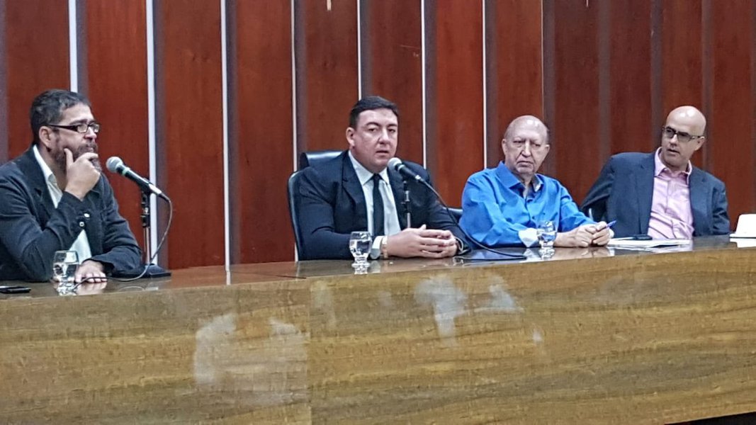 Raquel e Flávia agregam mais como vice de Eliton, diz Vitti Raquel e Flávia agregam mais como vice de Eliton, diz Vitti