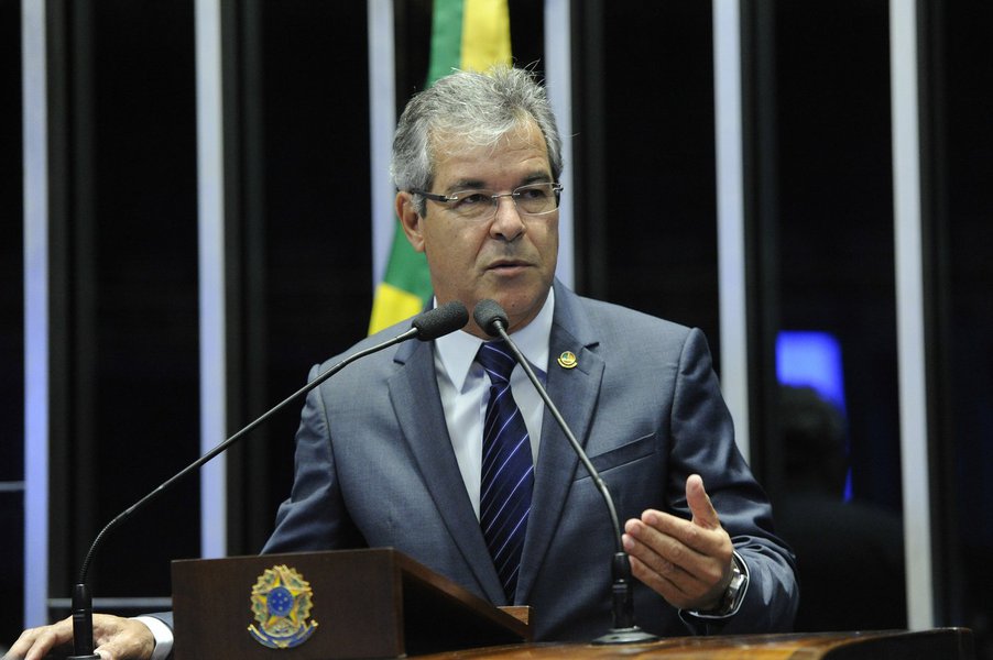 Inocentado, Jorge Viana pede tratamento justo (Foto: Ag. Senado) Inocentado, Jorge Viana pede tratamento justo