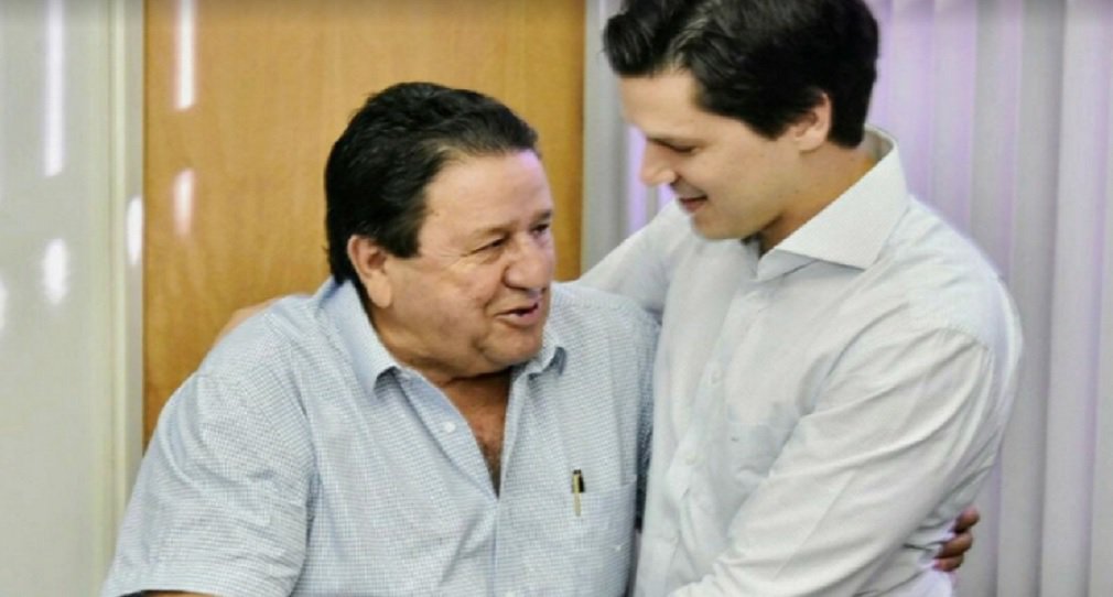 MDB vira a página de Caiado e reúne prefeitos para fortalecer Daniel MDB vira a página de Caiado e reúne prefeitos para fortalecer Daniel