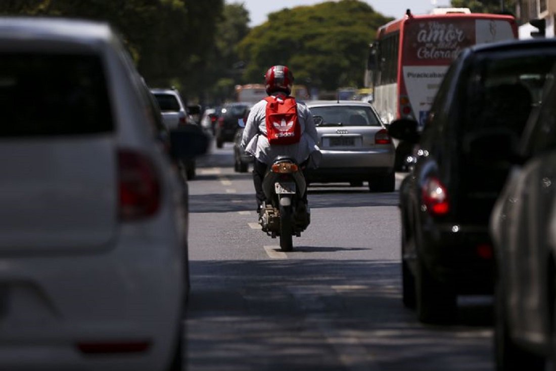 Número de motos é maior que o de carros em 45% das cidades Número de motos é maior que o de carros em 45% das cidades