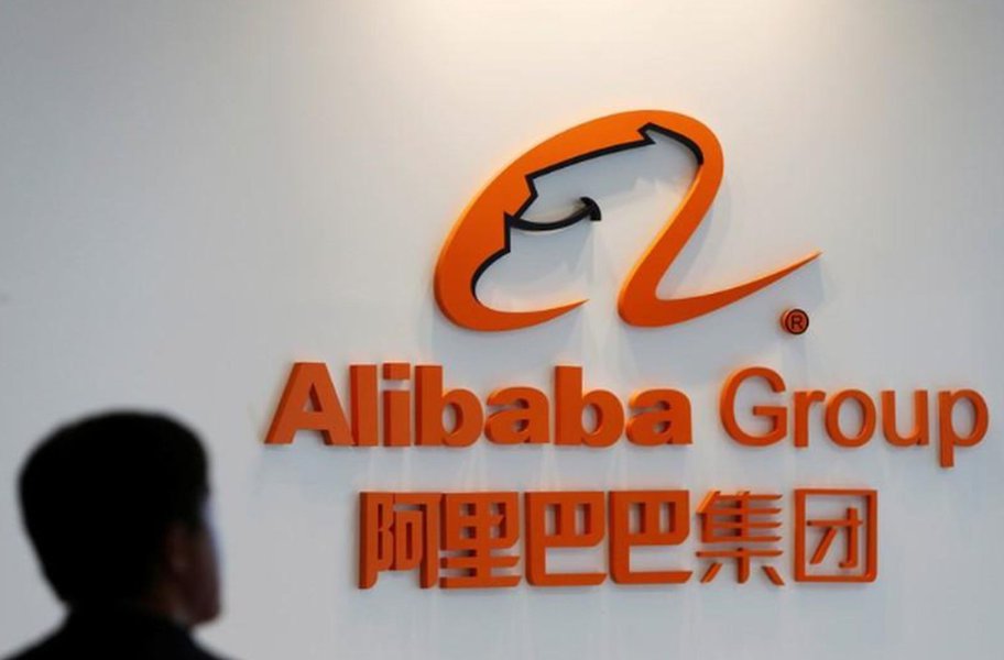 Receita do Alibaba supera estimativas com força dos negócios de e-commerce e em nuvem Receita do Alibaba supera estimativas com força dos negócios de e-commerce e em nuvem