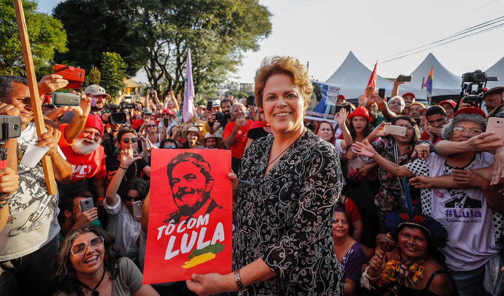 Dilma: Judiciário criou vale-tudo judicial para impedir candidatura Lula (Foto: Ricardo Stuckert) Dilma: Judiciário criou vale-tudo judicial para impedir candidatura Lula