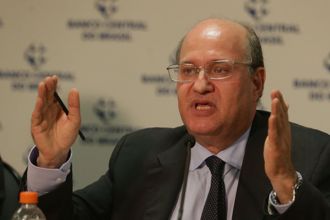 BC pode usar outros instrumentos para conter dólar, diz Ilan BC pode usar outros instrumentos para conter dólar, diz Ilan