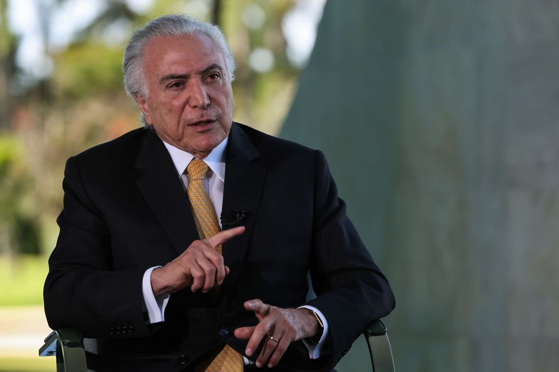 Temer diz que é alvo de 'esquartejamento político e moral' Temer diz que é alvo de 'esquartejamento político e moral'