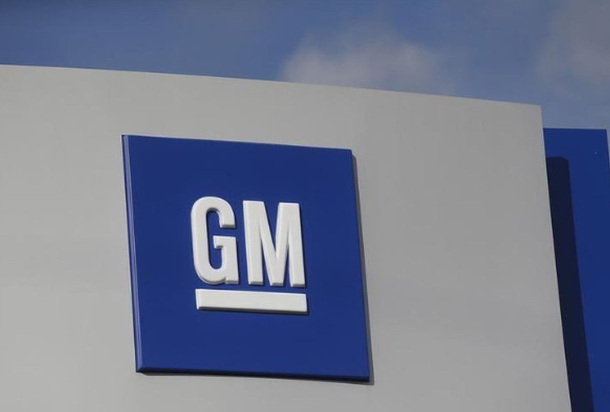 GM expandirá recurso de assistência ao motorista para todos os Cadillacs em 2020 GM expandirá recurso de assistência ao motorista para todos os Cadillacs em 2020