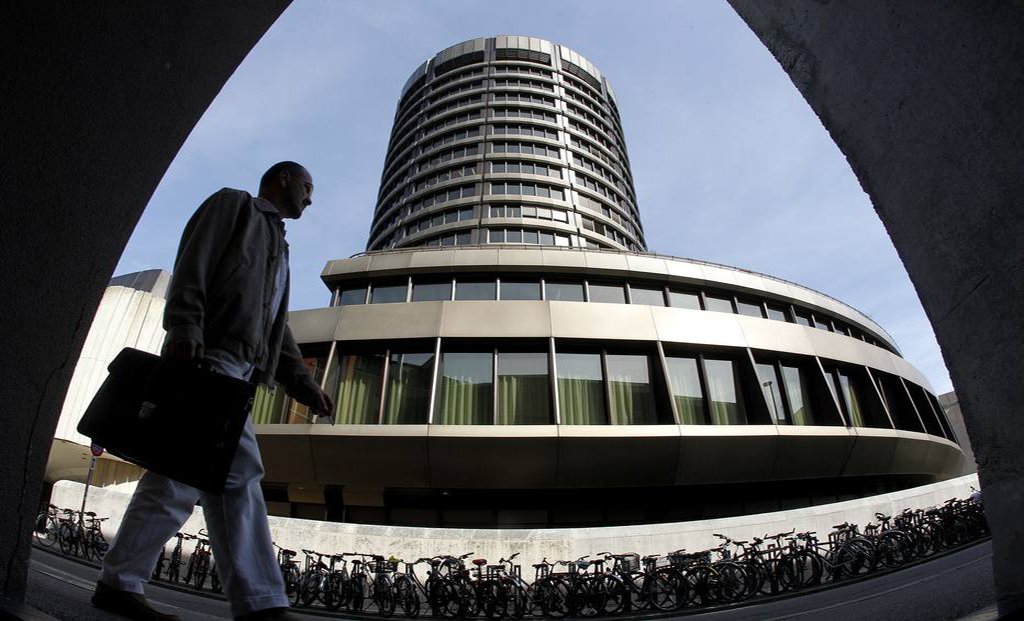 BIS quer regras mais duras para oferta de crédito por fintechs e fundos (Foto: CHRISTIAN HARTMANN / Reuters) BIS quer regras mais duras para oferta de crédito por fintechs e fundos