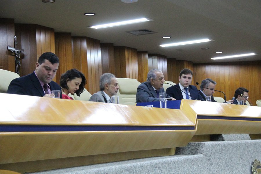 Prefeitura de Goiânia fecha 1º quadrimestre com déficit de R$ 36 milhões Prefeitura de Goiânia fecha 1º quadrimestre com déficit de R$ 36 milhões