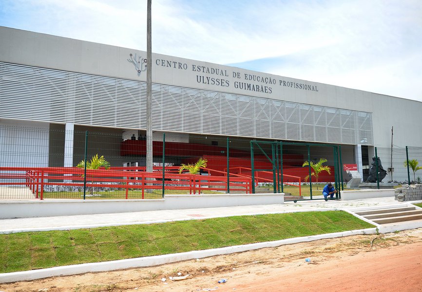 Caos de Parente suspende aulas na rede pública e na Universidade de Sergipe (Foto: Eugenio Barreto) Caos de Parente suspende aulas na rede pública e na Universidade de Sergipe