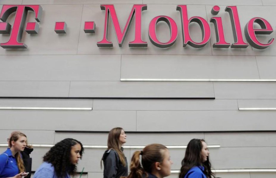 T-Mobile, Sprint finalizam termos de fusão, dizem fontes T-Mobile, Sprint finalizam termos de fusão, dizem fontes