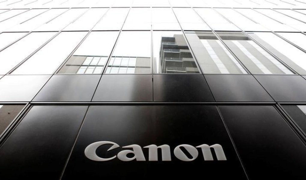 Lucro da Canon sobe 5,3% no 1º tri com demanda por equipamentos para produção de chips Lucro da Canon sobe 5,3% no 1º tri com demanda por equipamentos para produção de chips
