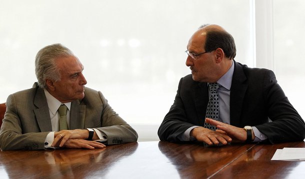 Sartori, o professor que faz sangrar os professores gaúchos (Foto: Marcos Corrêa/PR) Sartori, o professor que faz sangrar os professores gaúchos