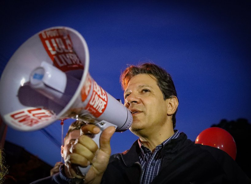Exército e SNI espionaram Haddad no movimento estudantil (Foto: Ricardo Stuckert) Exército e SNI espionaram Haddad no movimento estudantil