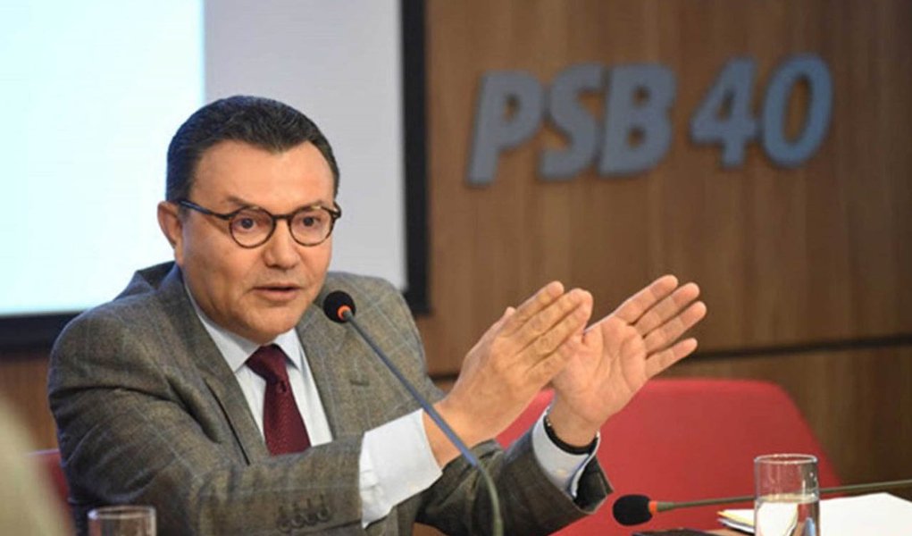 Dividido, PSB adia reunião e vai bater martelo sobre aliança em convenção Dividido, PSB adia reunião e vai bater martelo sobre aliança em convenção